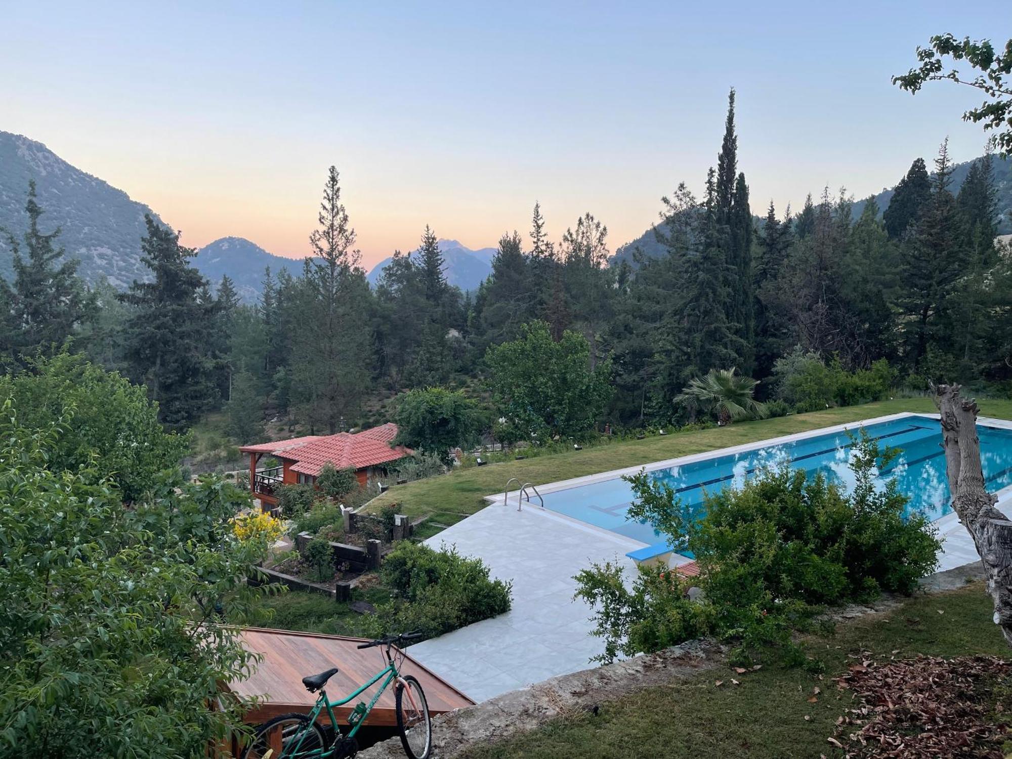 Trinitys Forest Bungalows Кемер Экстерьер фото